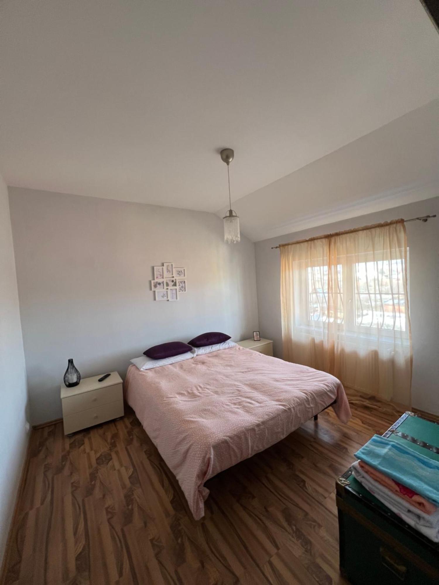 Ovidius Apartament Cisnadie Exterior photo