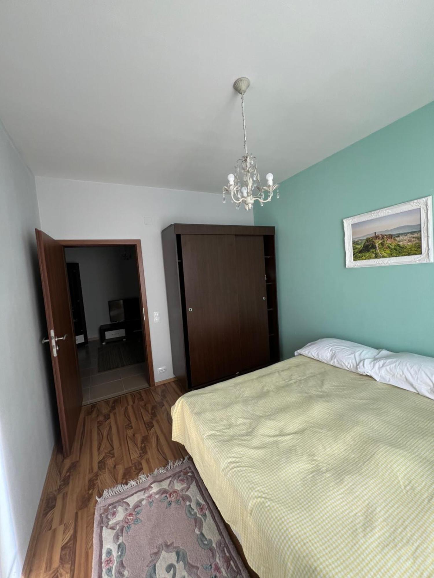 Ovidius Apartament Cisnadie Exterior photo